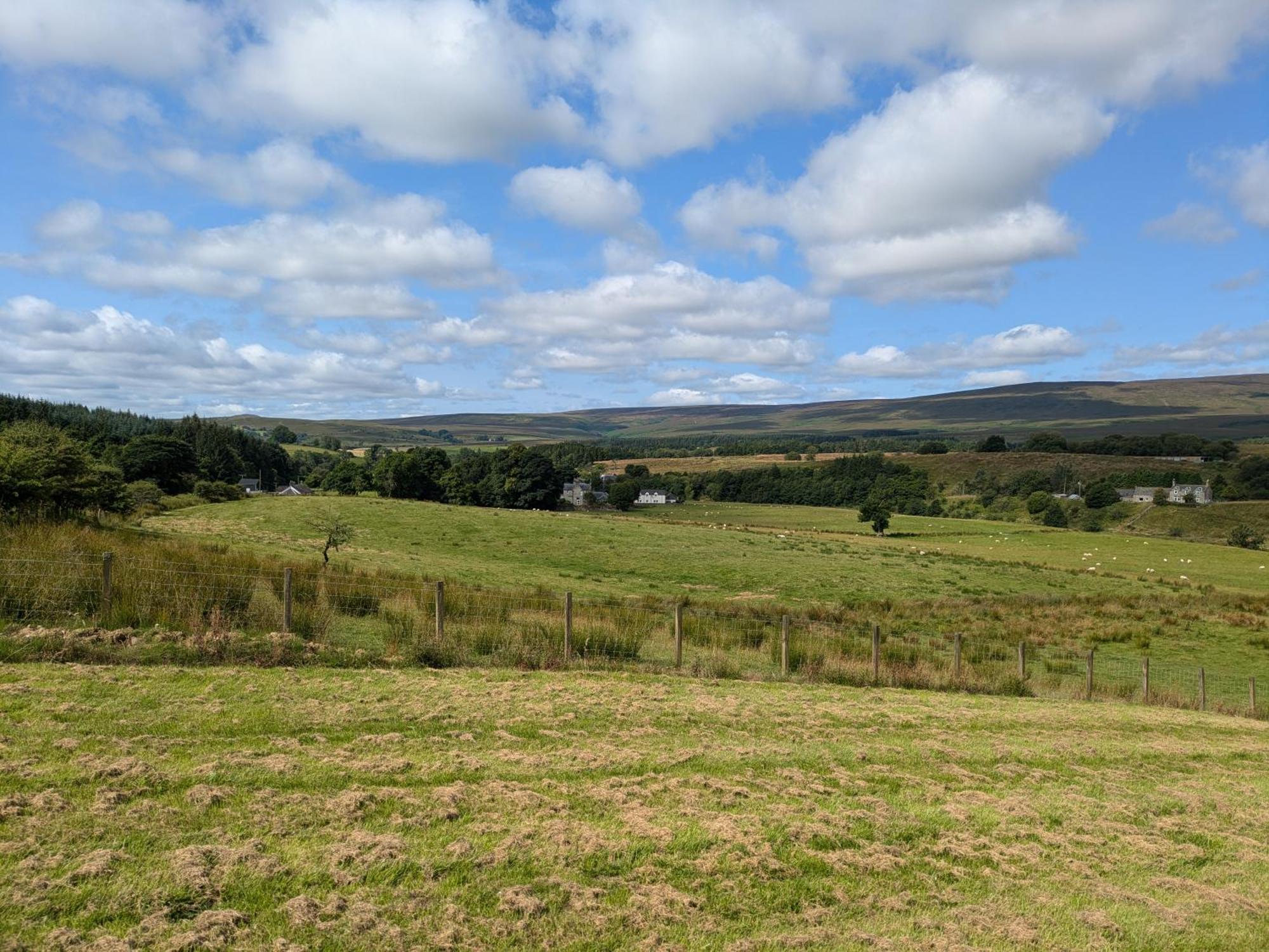 Rustic Lodge Retreat At Riverview Holiday Park Newcastleton Luaran gambar