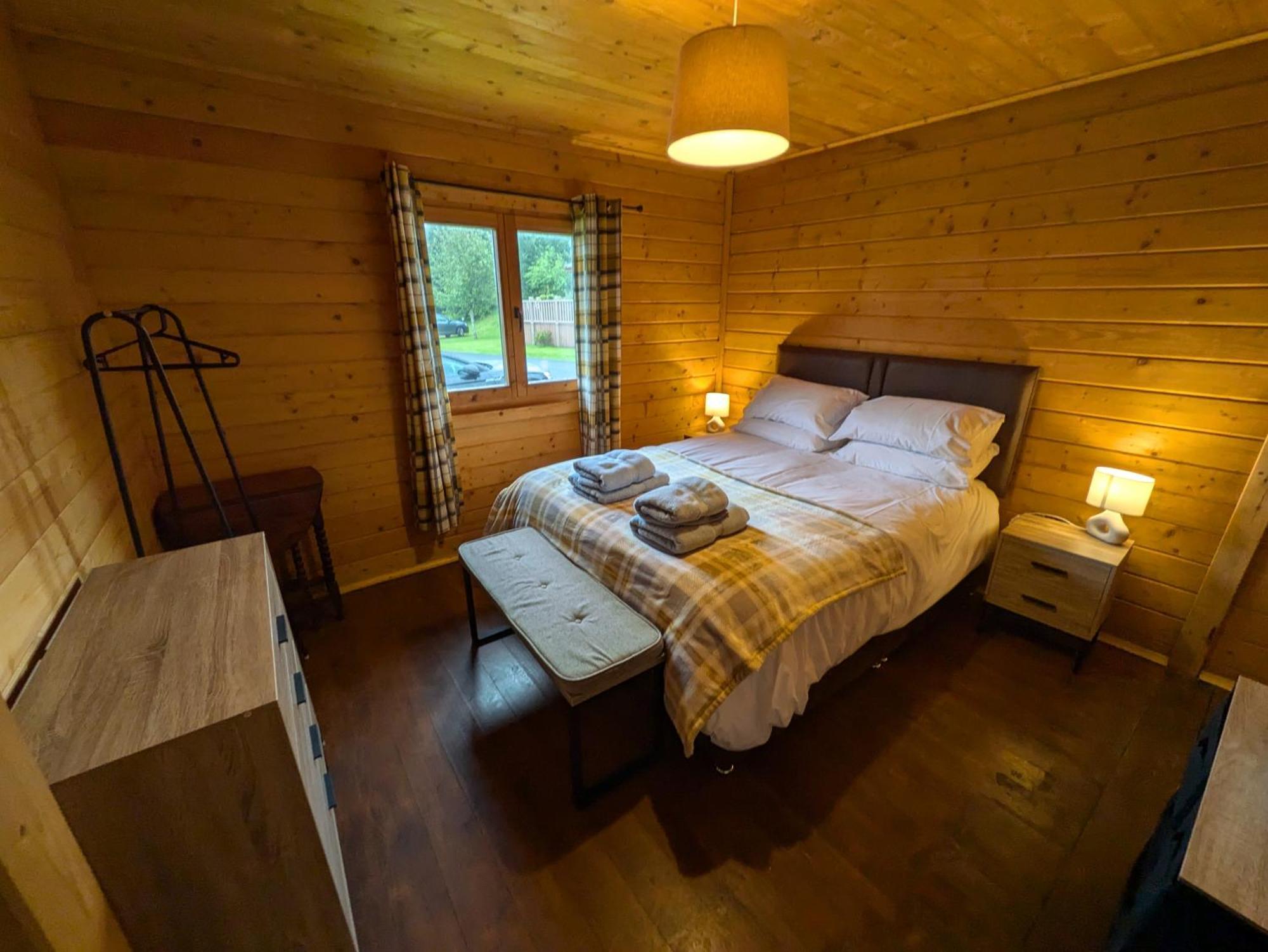 Rustic Lodge Retreat At Riverview Holiday Park Newcastleton Luaran gambar